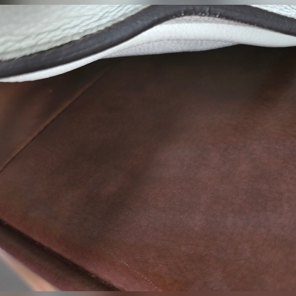 🐢 Céline White Drummed Calfskin Luggage Mini - Picture 8 of 17